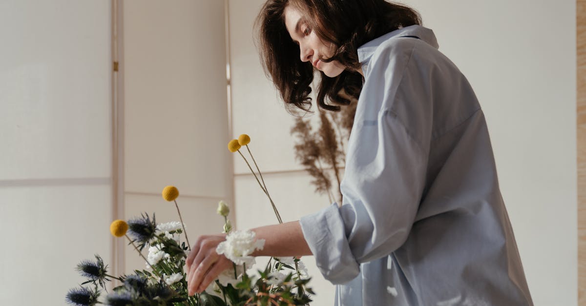 découvrez notre boutique de fleuriste, où les bouquets exquis et les arrangements floraux personnalisés embellissent chaque occasion. que ce soit pour un mariage, un anniversaire ou simplement pour faire plaisir, nos fleurs fraîches et nos conseils d'experts sauront satisfaire vos besoins.